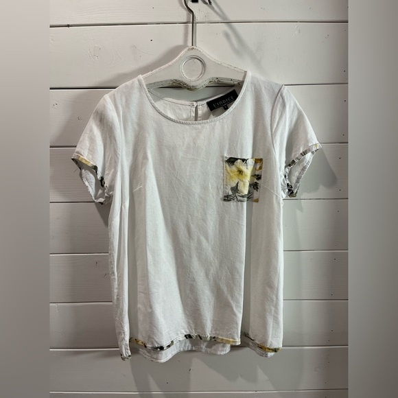 L’INDICE White Linen Blend Top with Floral Trim – Size L - Picture 9 of 10